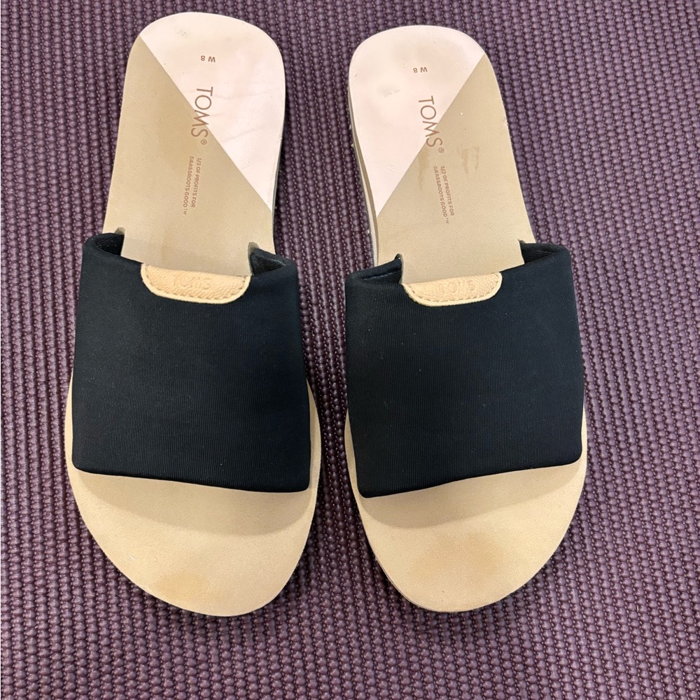 Toms Black and Tan Slide Mules